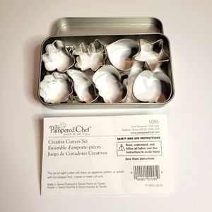 Pampered Chef Mini Creative Cutters Set #1095 ~ Set of 8 in Storage Tin